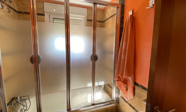 Återförsäljning - Lägenhet lägenhet -
Guardamar del Segura - El Eden