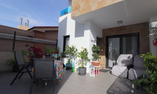 Sale - Detached Villa -
Bigastro