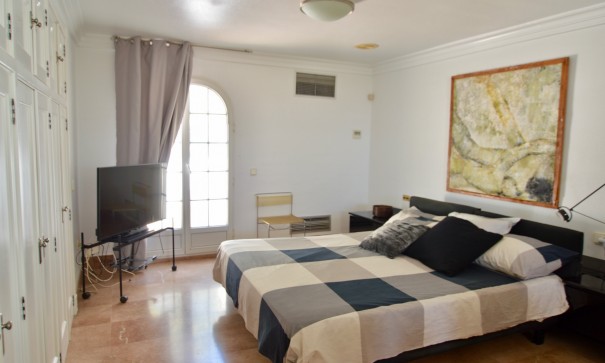 Sale - Detached Villa -
Torrevieja - Torreta-Florida