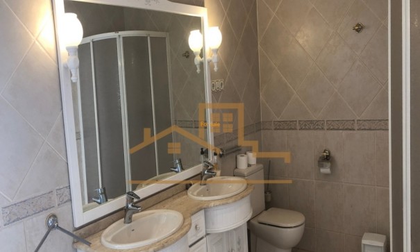 Sale - Detached Villa -
Rojales - La Marquesa