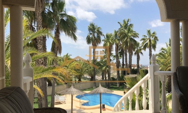 Sale - Detached Villa -
Rojales - La Marquesa