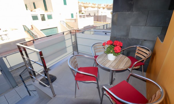 Herverkoop - Stadswoning -
Guardamar del Segura - Guardamar Playa