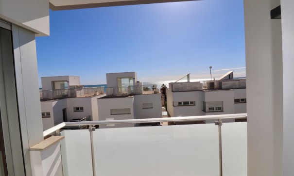 Herverkoop - Stadswoning -
Guardamar del Segura - Guardamar Playa