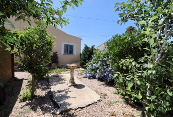 Herverkoop - Finca Landelijk pand -
Heredades - Las Heredades