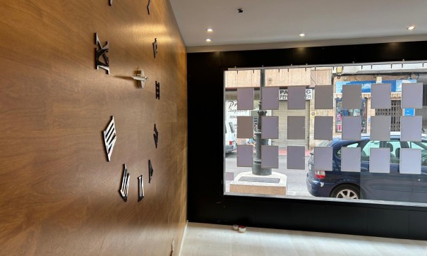 Sale - Commercial -
Guardamar del Segura - Guardamar Center