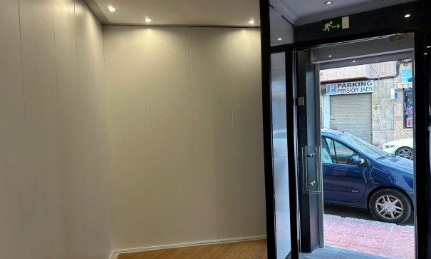 Sale - Commercial -
Guardamar del Segura - Guardamar Center