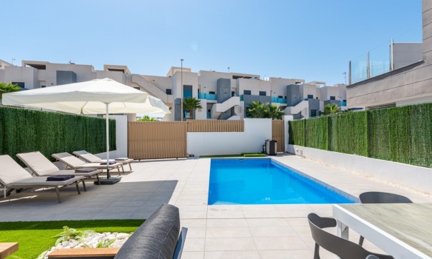 Sale - Detached Villa -
Guardamar del Segura - EL RASO