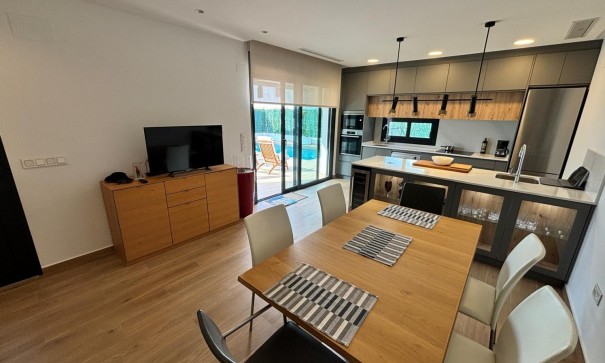 Videresalg - Fritliggende villa -
Ciudad Quesada - Rojales - Ciudad Quesada