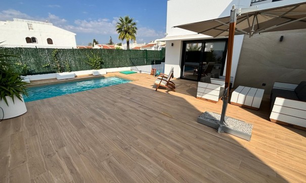 Videresalg - Fritliggende villa -
Ciudad Quesada - Rojales - Ciudad Quesada