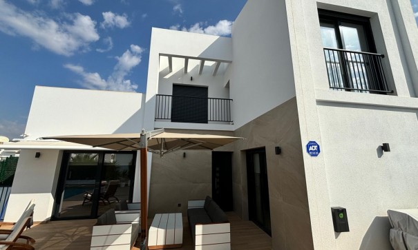 Videresalg - Fritliggende villa -
Ciudad Quesada - Rojales - Ciudad Quesada