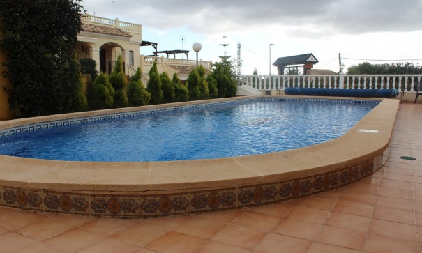Venta - Villa adosada -
Algorfa - Montemar