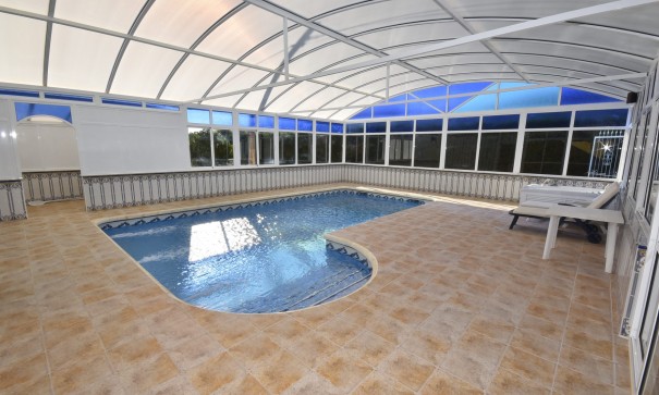 Sale - Finca Country Property -
La Matanza