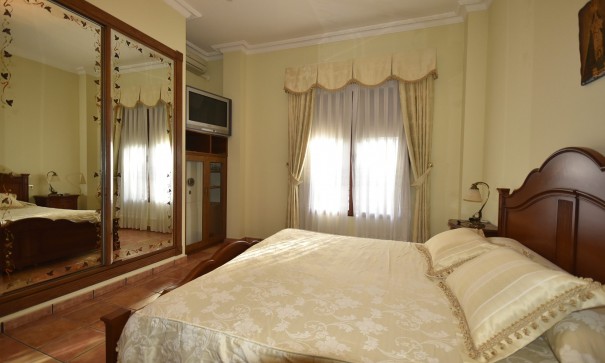 Sale - Finca Country Property -
La Matanza