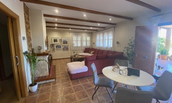 Återförsäljning - Finca lantlig egendom -
Murcia