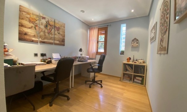 Återförsäljning - Finca lantlig egendom -
Murcia