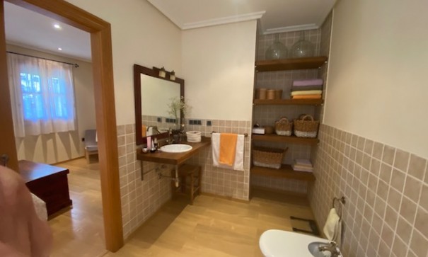 Återförsäljning - Finca lantlig egendom -
Murcia