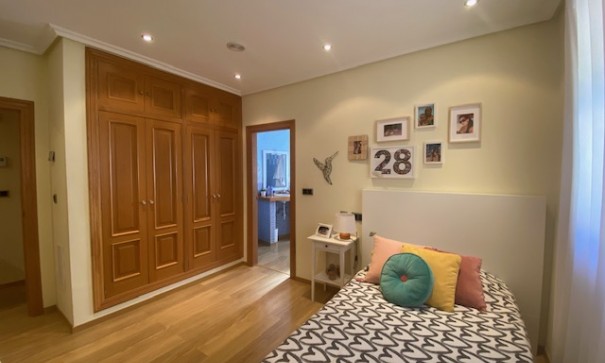 Återförsäljning - Finca lantlig egendom -
Murcia