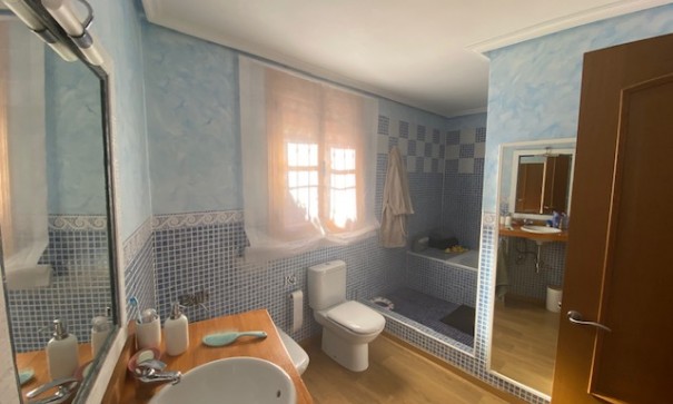 Återförsäljning - Finca lantlig egendom -
Murcia