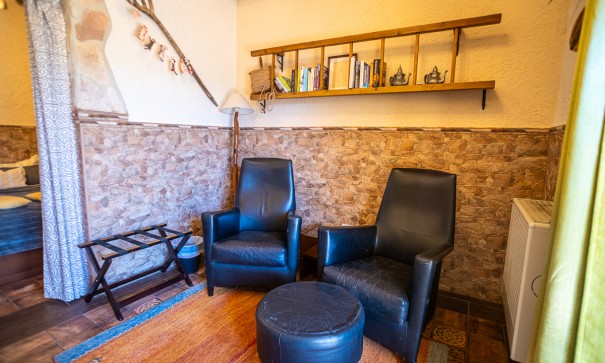 Herverkoop - Commercieel -
Hondón de las Nieves - Hondón De Las Nieves