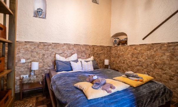 Herverkoop - Commercieel -
Hondón de las Nieves - Hondón De Las Nieves