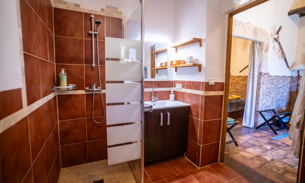 Herverkoop - Commercieel -
Hondón de las Nieves - Hondón De Las Nieves