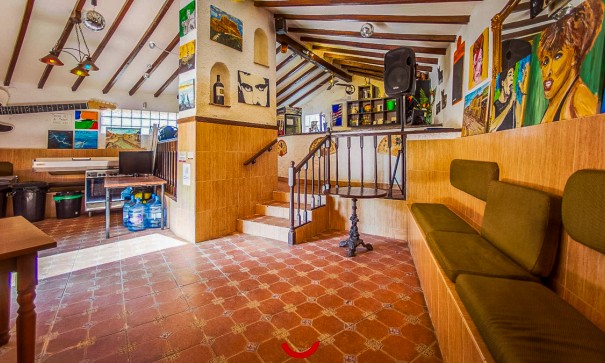 Herverkoop - Commercieel -
Hondón de las Nieves - Hondón De Las Nieves