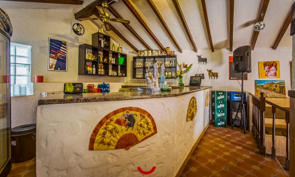 Herverkoop - Commercieel -
Hondón de las Nieves - Hondón De Las Nieves