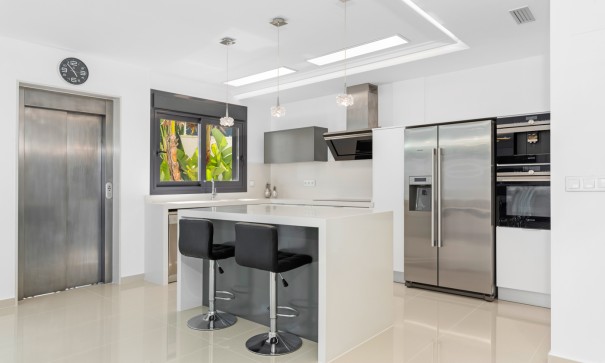 Resale - Freistehende Villa -
San Miguel de Salinas - San Miguel Salinas