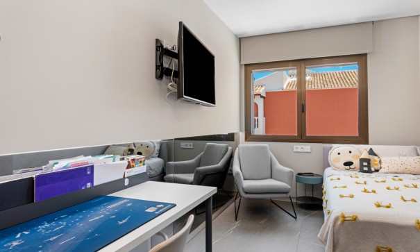 Videresalg - Byhus -
Guardamar del Segura