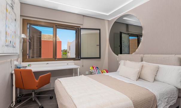 Videresalg - Byhus -
Guardamar del Segura