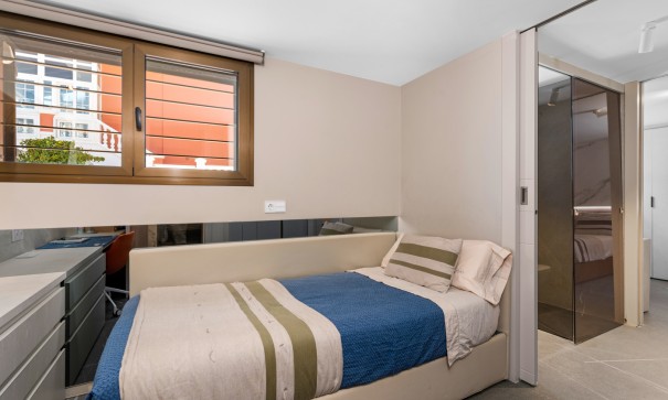 Videresalg - Byhus -
Guardamar del Segura