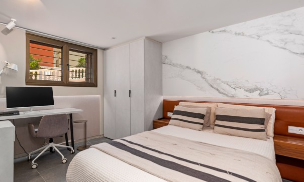 Videresalg - Byhus -
Guardamar del Segura