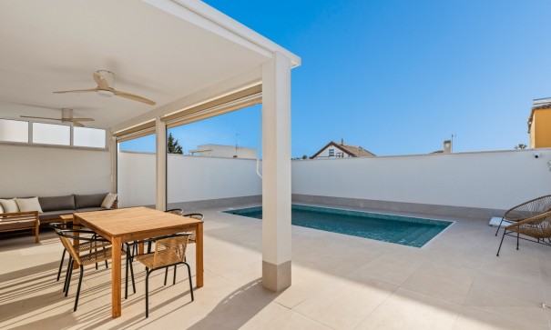 Sale - Detached Villa -
Torrevieja - El chaparral