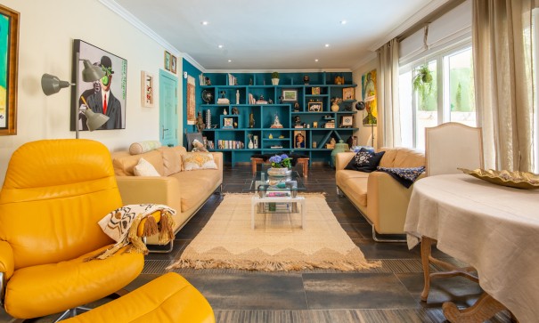 Återförsäljning - Fristående villa -
Algorfa