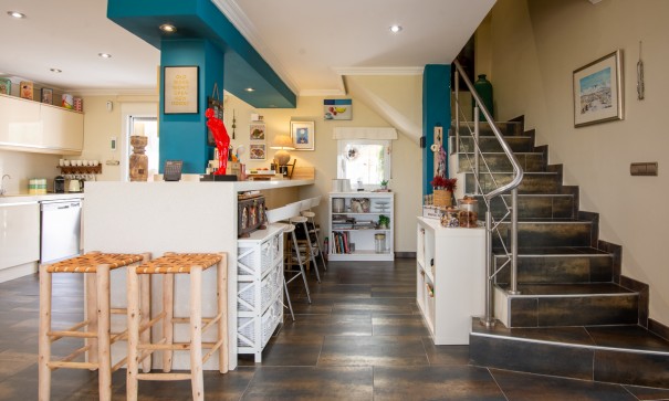 Återförsäljning - Fristående villa -
Algorfa