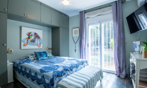 Återförsäljning - Fristående villa -
Algorfa