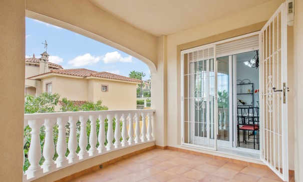 Herverkoop - Vrijstaande Villa -
Algorfa