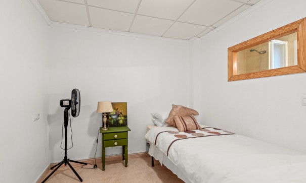 Herverkoop - Vrijstaande Villa -
Algorfa