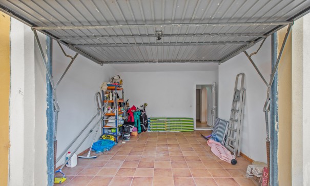 Herverkoop - Vrijstaande Villa -
Algorfa