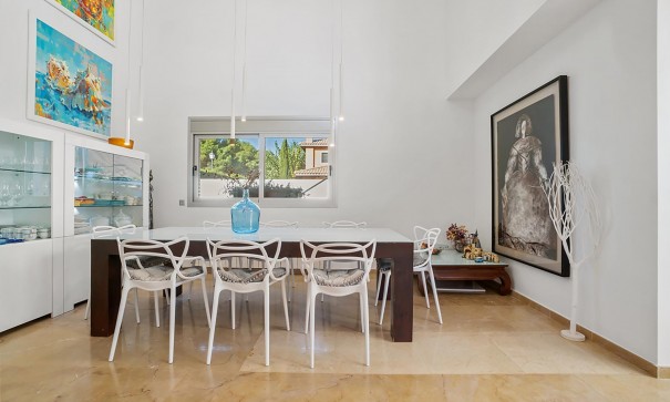 Venta - Chalet Independiente -
Alicante - Campoamor