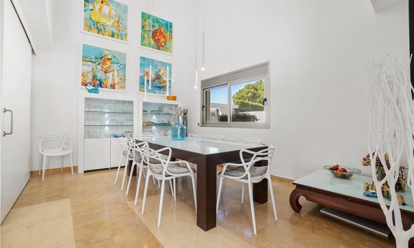 Venta - Chalet Independiente -
Alicante - Campoamor