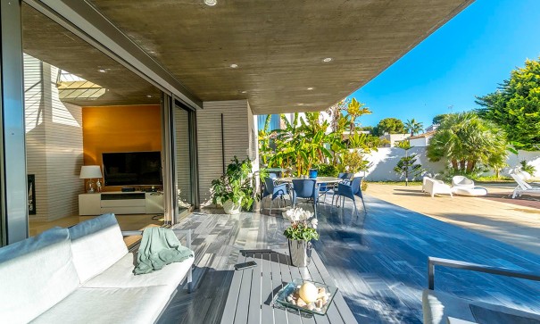 Venta - Chalet Independiente -
Alicante - Campoamor