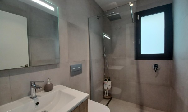 Resale - Freistehende Villa -
Pilar de la Horadada