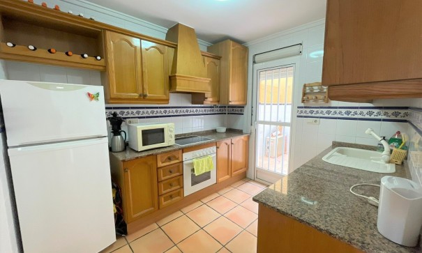 Sprzedaż - Apartament mieszkanie -
La Mata