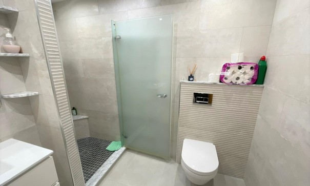 Sprzedaż - Apartament mieszkanie -
La Mata