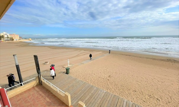 Sprzedaż - Apartament mieszkanie -
La Mata