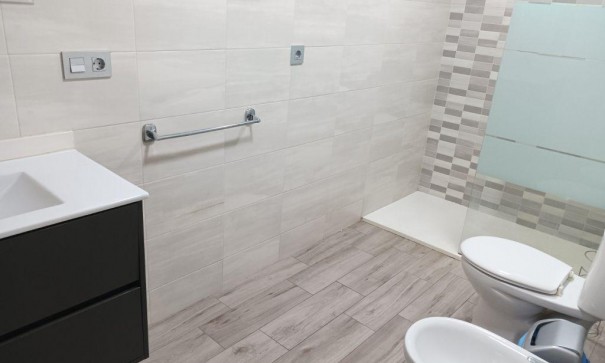 Venta - Apartamento piso -
Almoradí