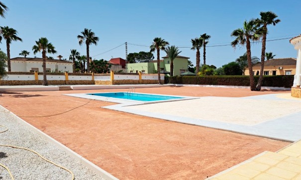 Venta - Finca Propiedad rural -
Catral