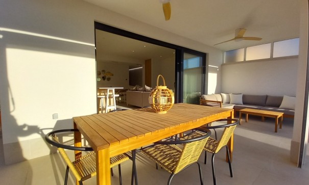 Herverkoop - Vrijstaande Villa -
El Chaparral