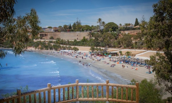 Nybyggd - Fristående villa -
Orihuela Costa - PAU 8